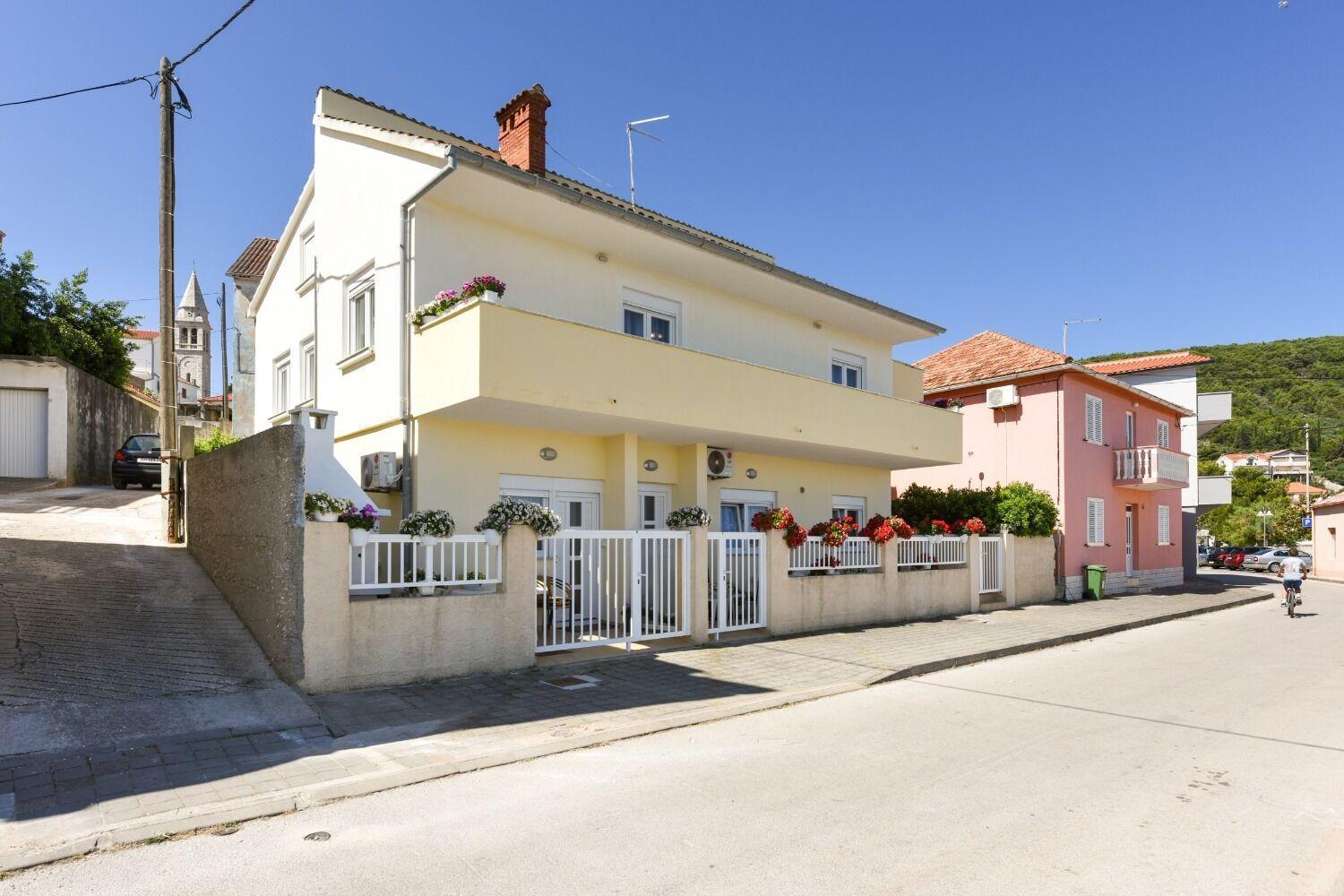 Apartments Kolt - 15M From Sea Kali Exterior foto