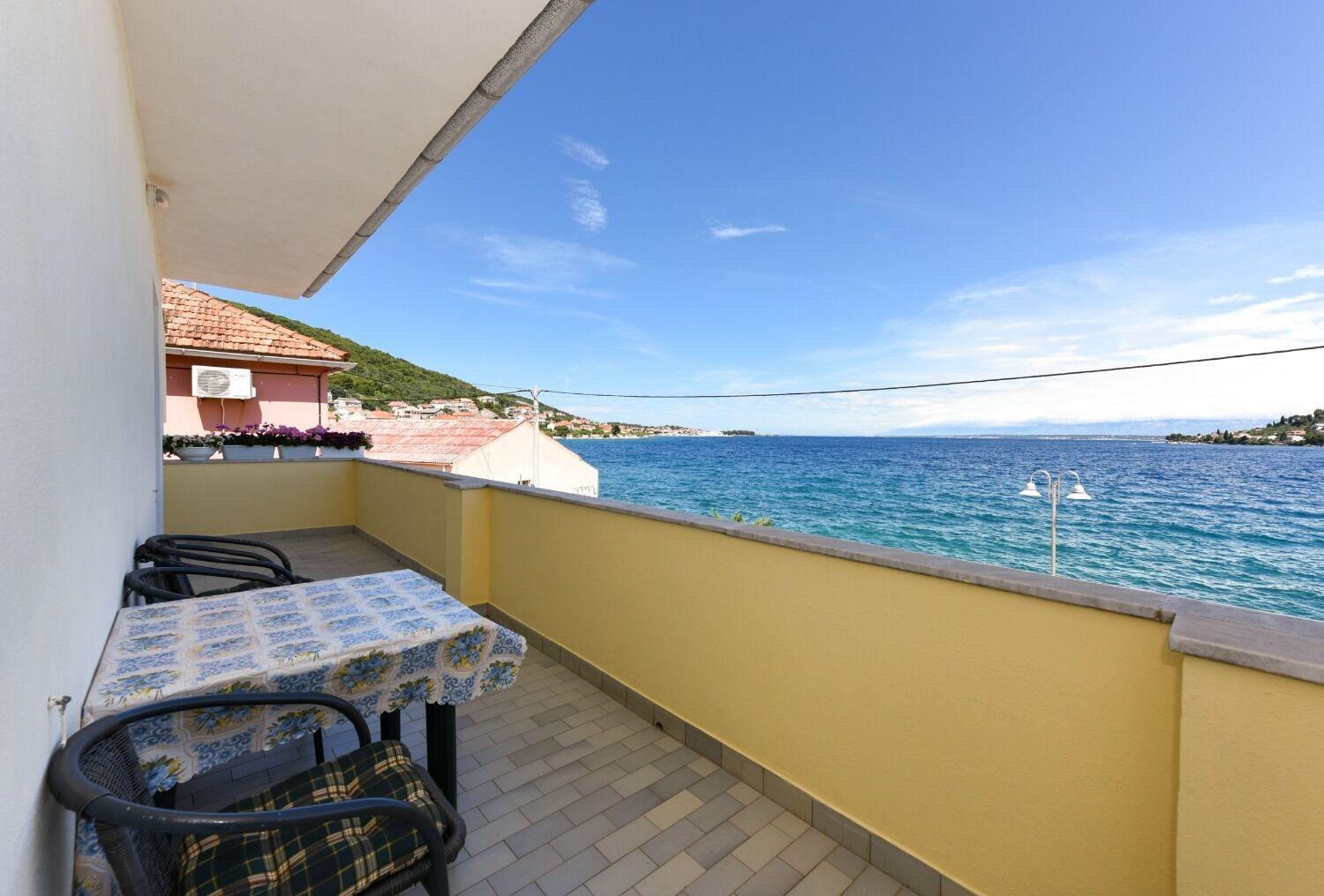 Apartments Kolt - 15M From Sea Kali Exterior foto